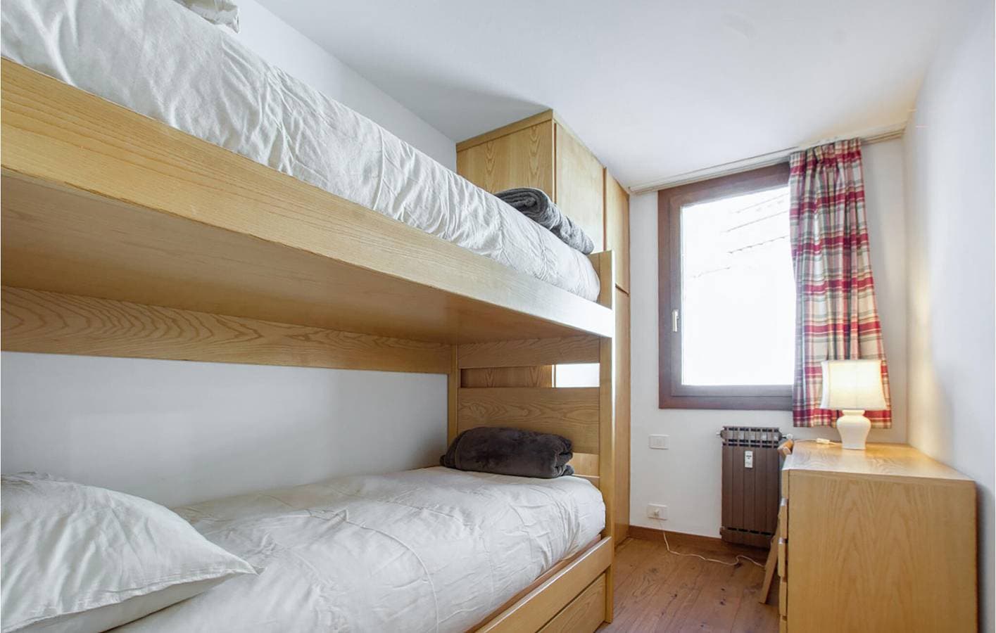 Foto 7 von 23: Gemütliches Ski-Apartment mit Garage und Terrasse - 500m nach Breuil-Cervinia