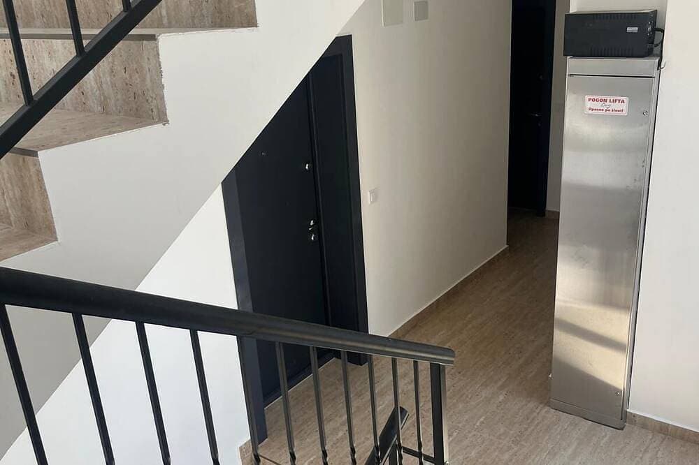 Foto 13 von 14: Zauberhafte  Apartment mit Meerblick in der Bucht von Kotor