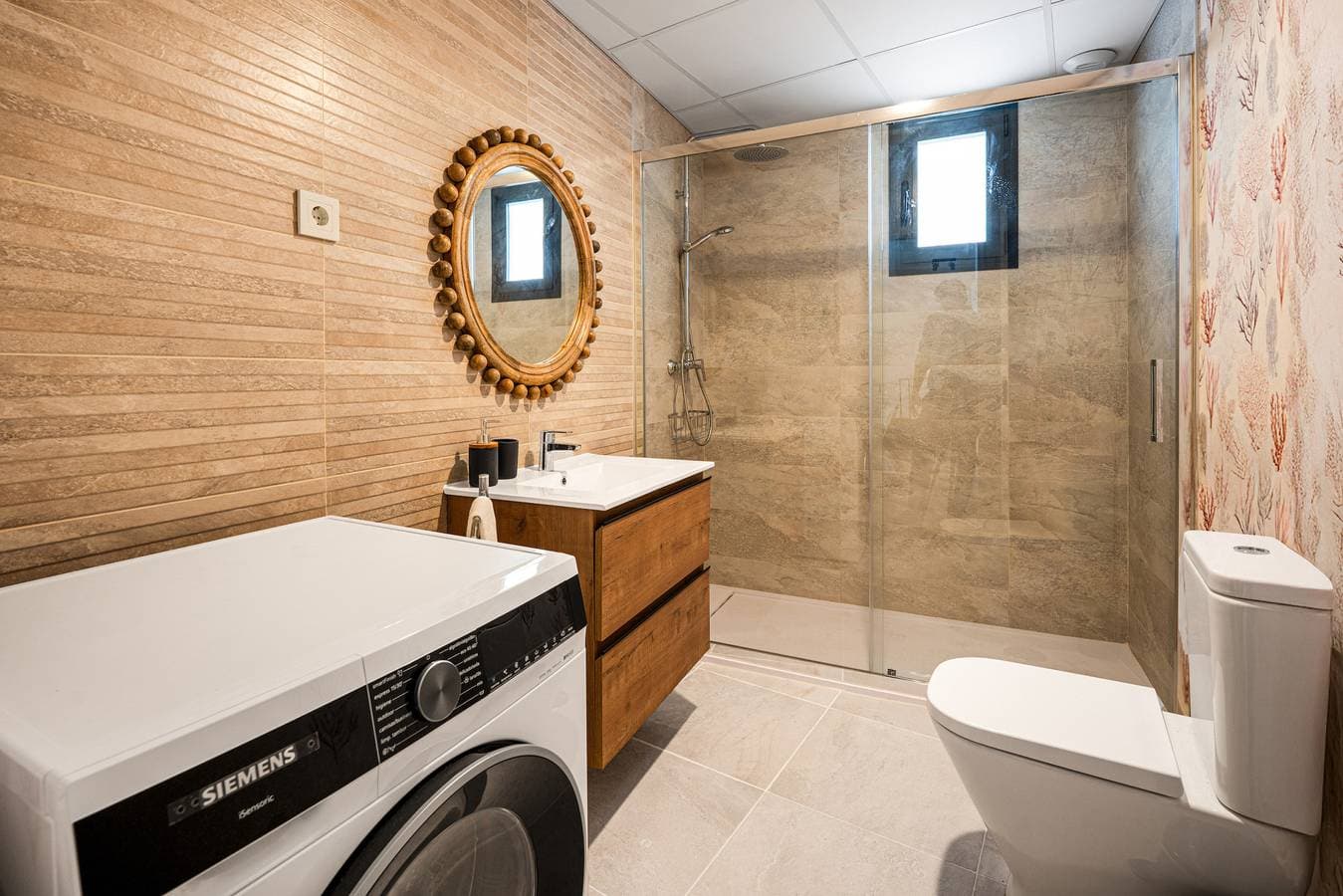 Foto 10 von 23: Living Estepona - 2 Bedroom Luxury Apartment