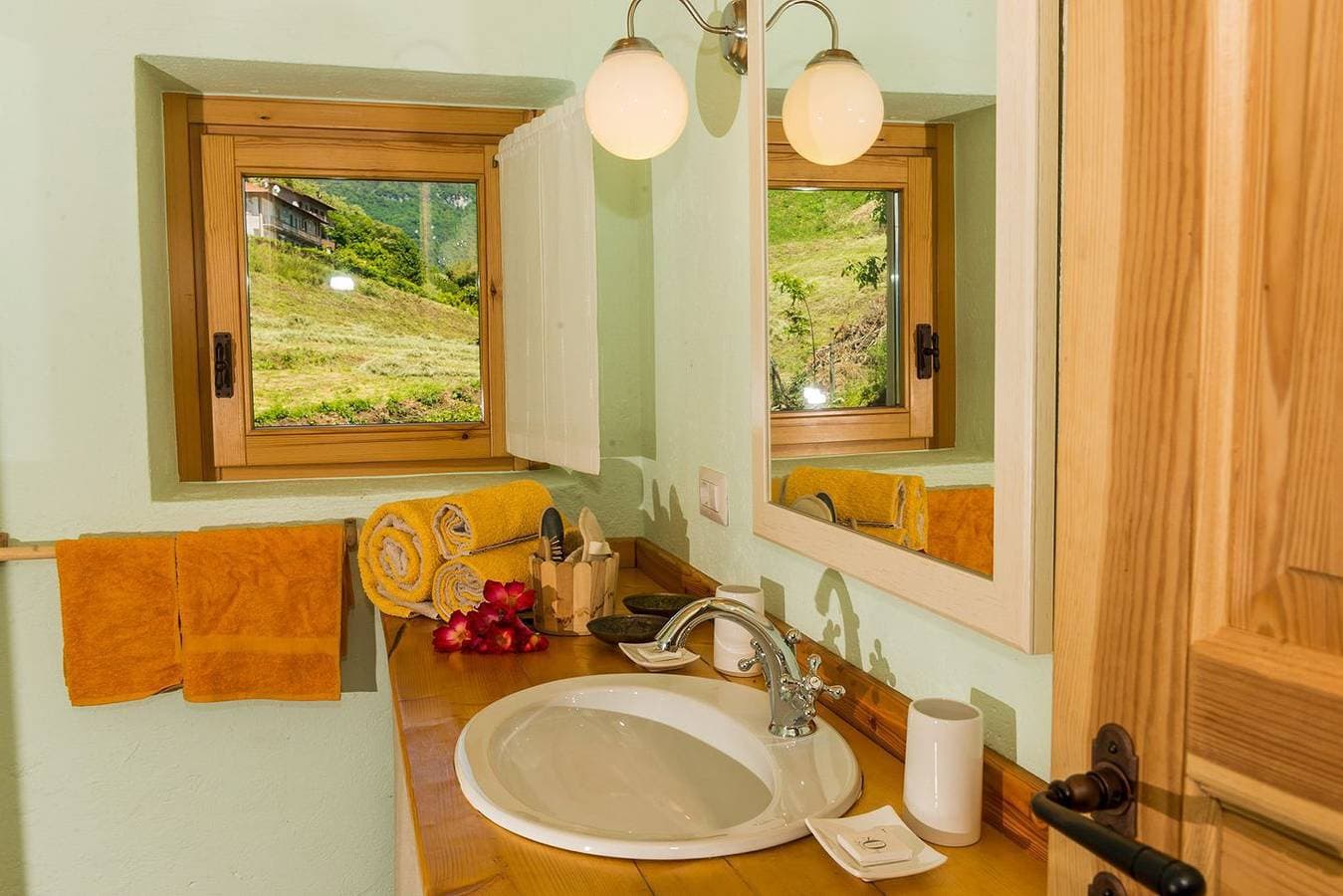 Foto 9 von 32: Frasca Ferienwohnung mit Pool