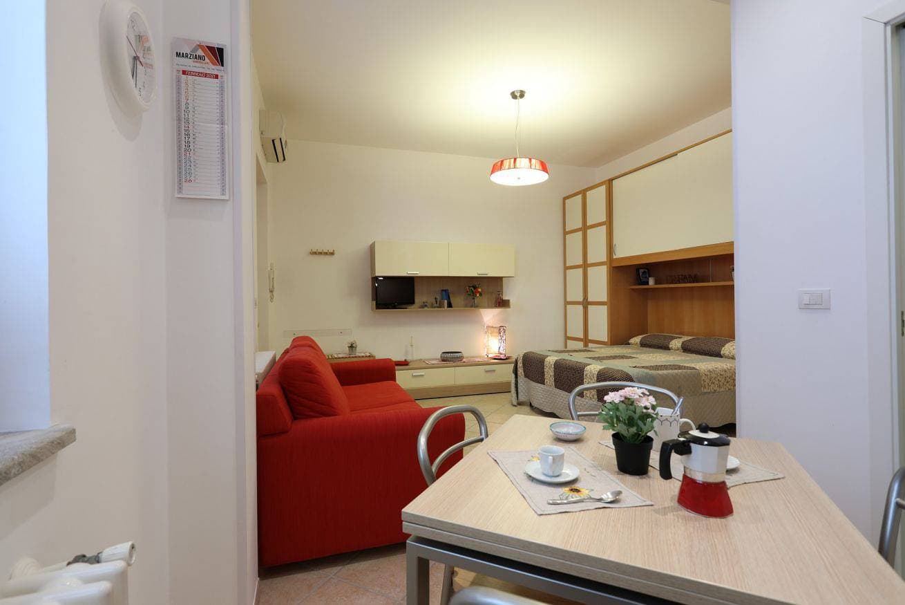 Foto 13 von 31: GuestHost - Flat near the Historic Centre with Private Parking