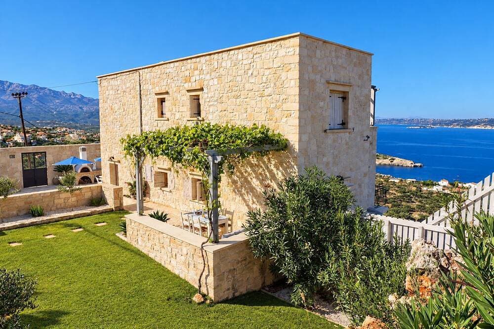 Foto 11 von 30: Villa Athina, Kokkino Horio, Chania. Charmante Steinvilla mit tollem Meerblick.