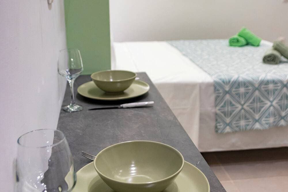 Foto 7 von 30: The Mint - Stylish Studio in Egaleo/Athens