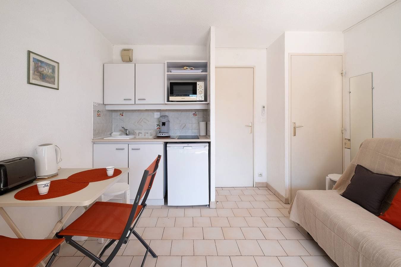 Foto 9 von 21: Studio „L'oasis“ mit Gemeinschaftspool, privater Terrasse und Klimaanlage