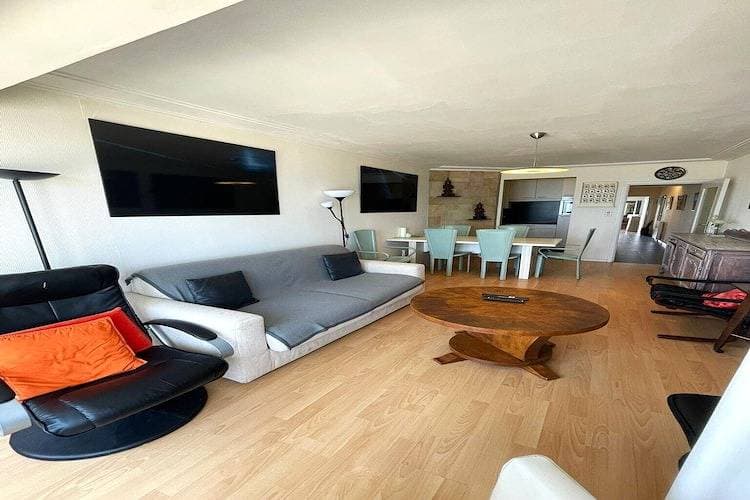 Foto 9 von 24: Ferienwohnung für 4 Personen mit Meerblick