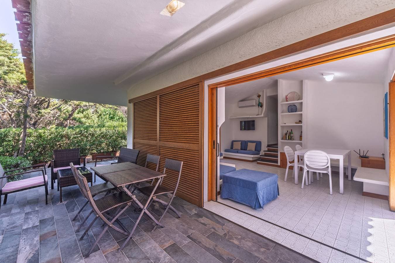 Foto 3 von 32: Villa 'Gerbera - 250m Dal Mare' mit Meerblick, Wi-Fi und Klimaanlage