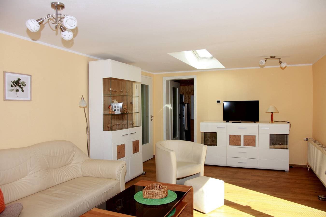 Foto 13 von 36: Ferienhaus 'Haus Waldidyll Am Briesensee' mit privater Terrasse, privatem Garten und Wi-Fi