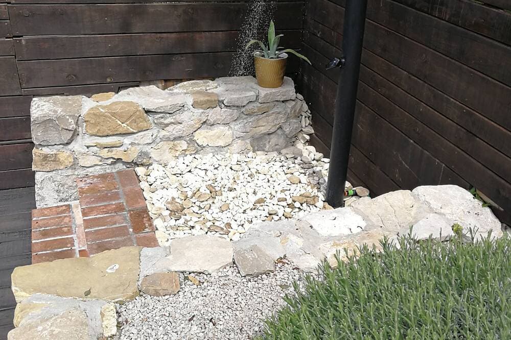 Foto 11 von 30: Nettes Ferienhaus, umgeben von Grünflächen