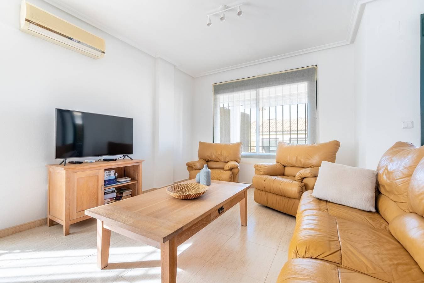 Foto 5 von 21: Ferienwohnung "Cosy Luxapartment 4 pers" mit Pool, Garten, Terrasse, A/C & WLAN