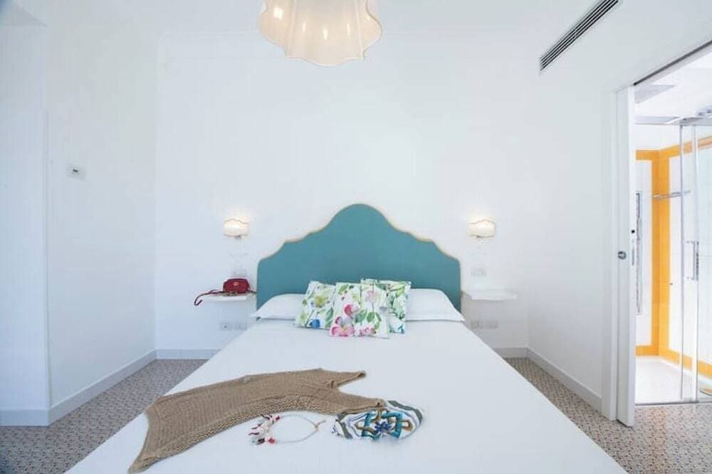 Foto 6 von 30: Villa Guarracino Luxury with private hot tube