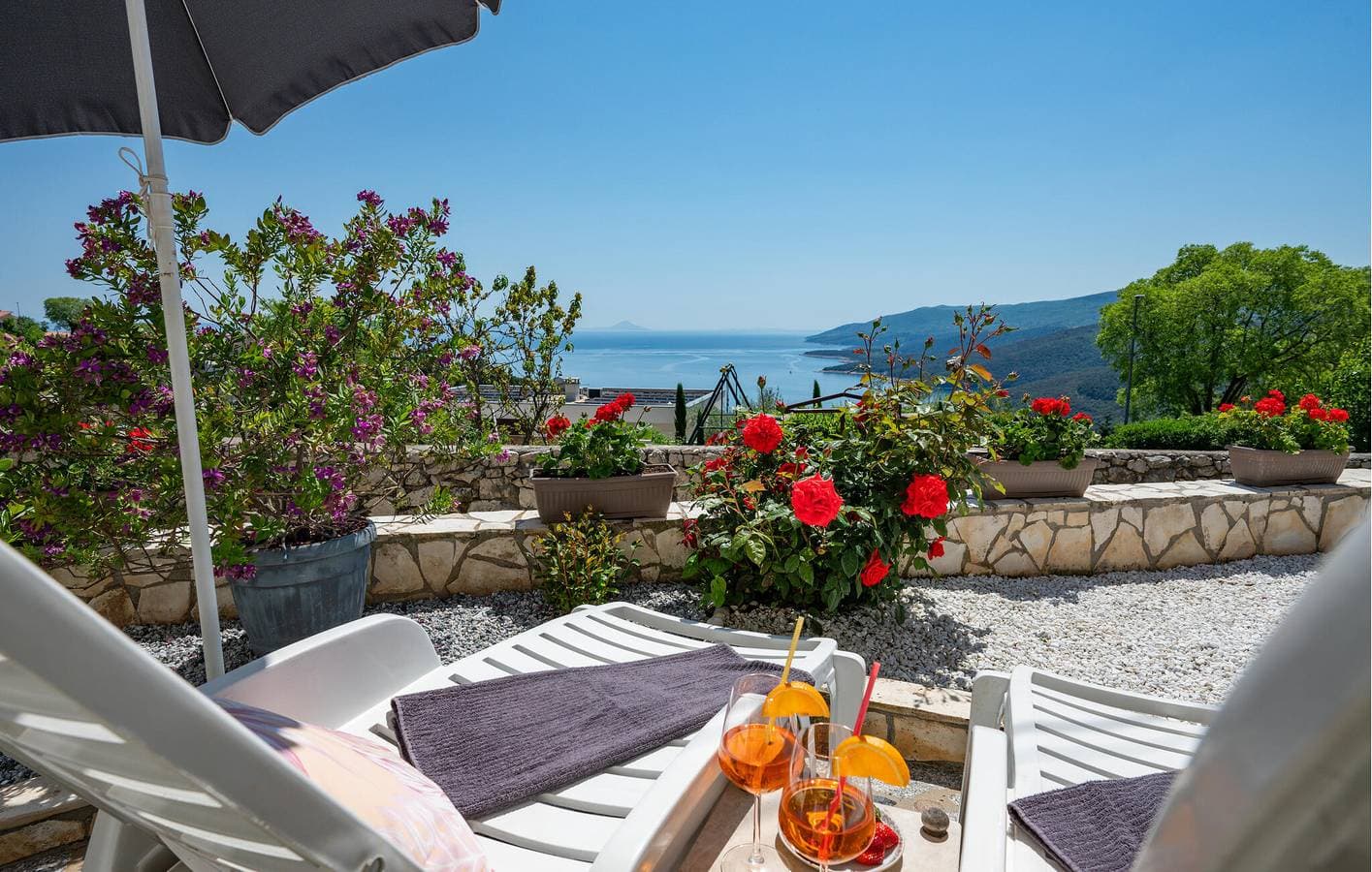Foto 4 von 39: Apartment am Meer mit Terrasse, Parkplatz und WLAN – 1000 m vom Strand entfernt