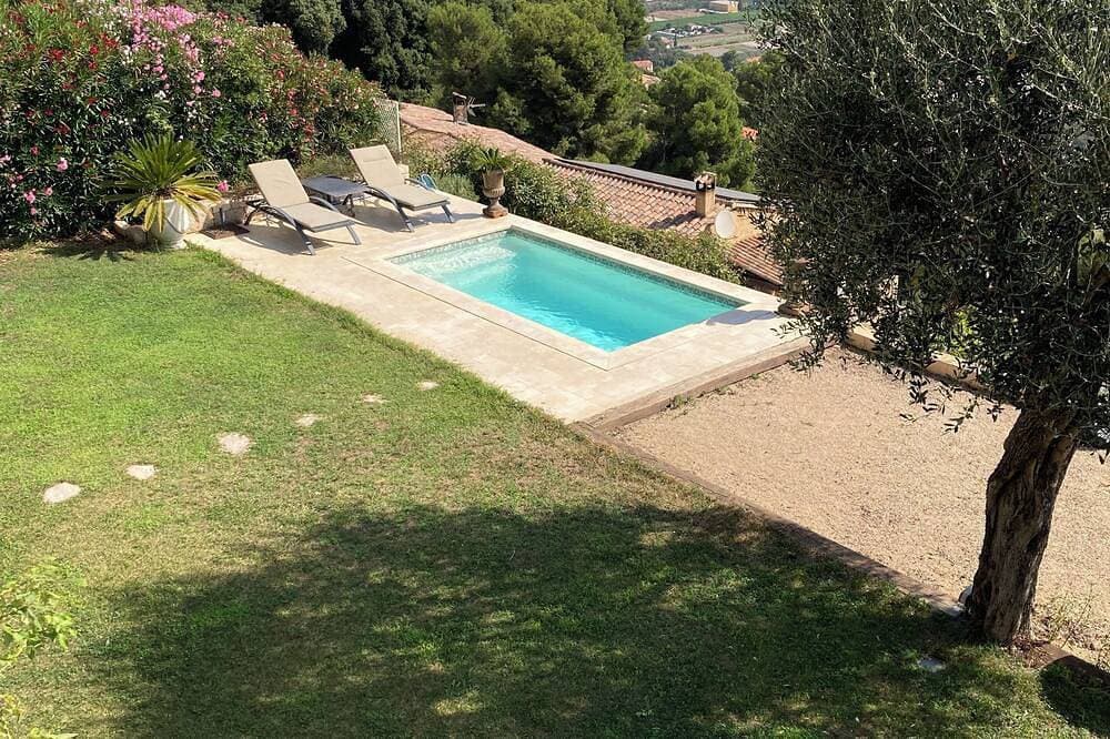 Foto 11 von 15: A 15 mn de l Aèroport, Villa sur les Hauteurs de St Laurent du var