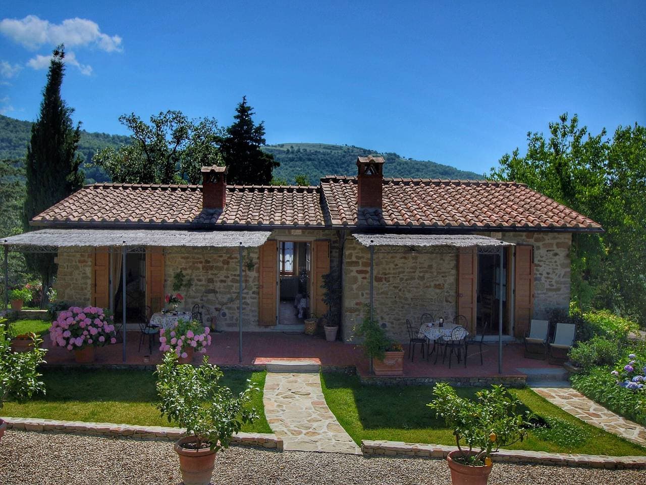 Geräumiges Landcottage umgeben von Weinbergen 1