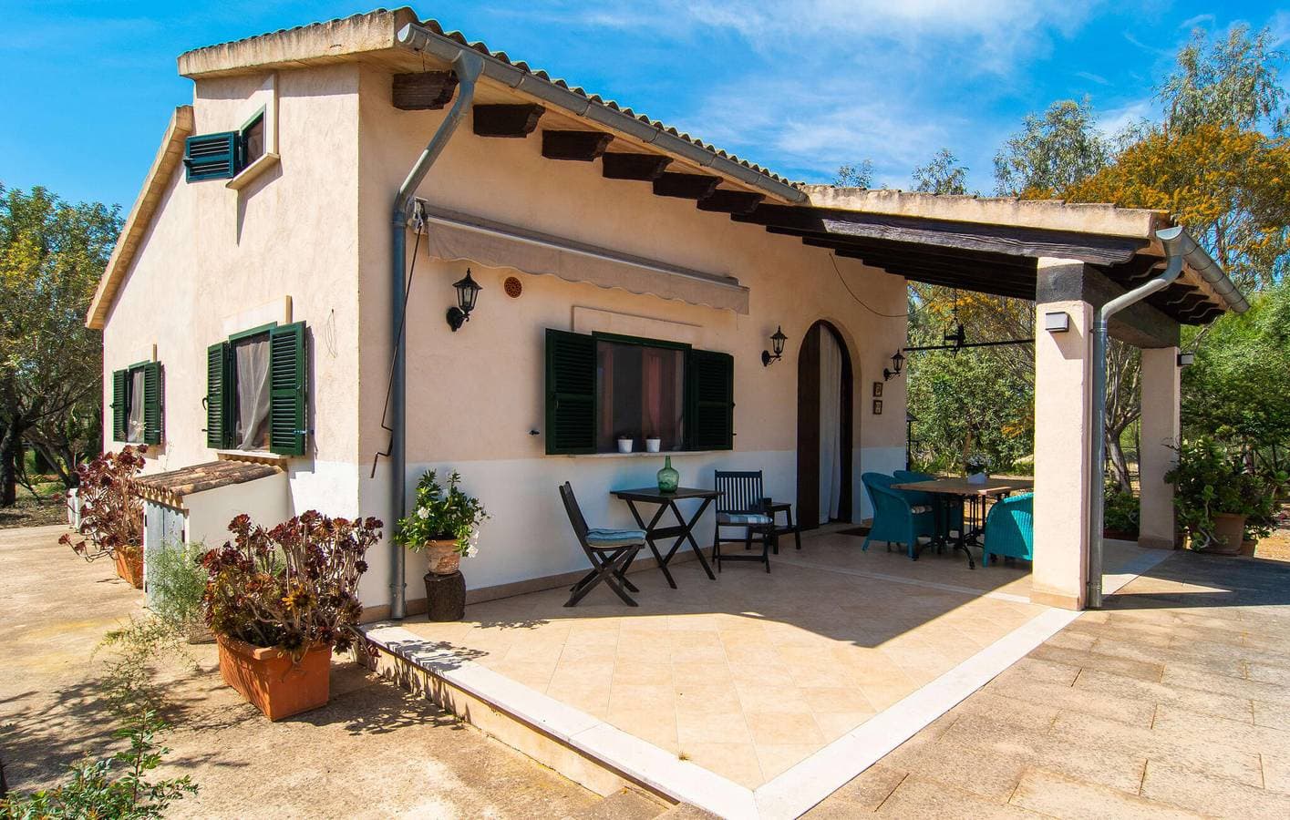 Gemütliche Terrassenwohnung mit Pool, Küche und Grill in Búger 1