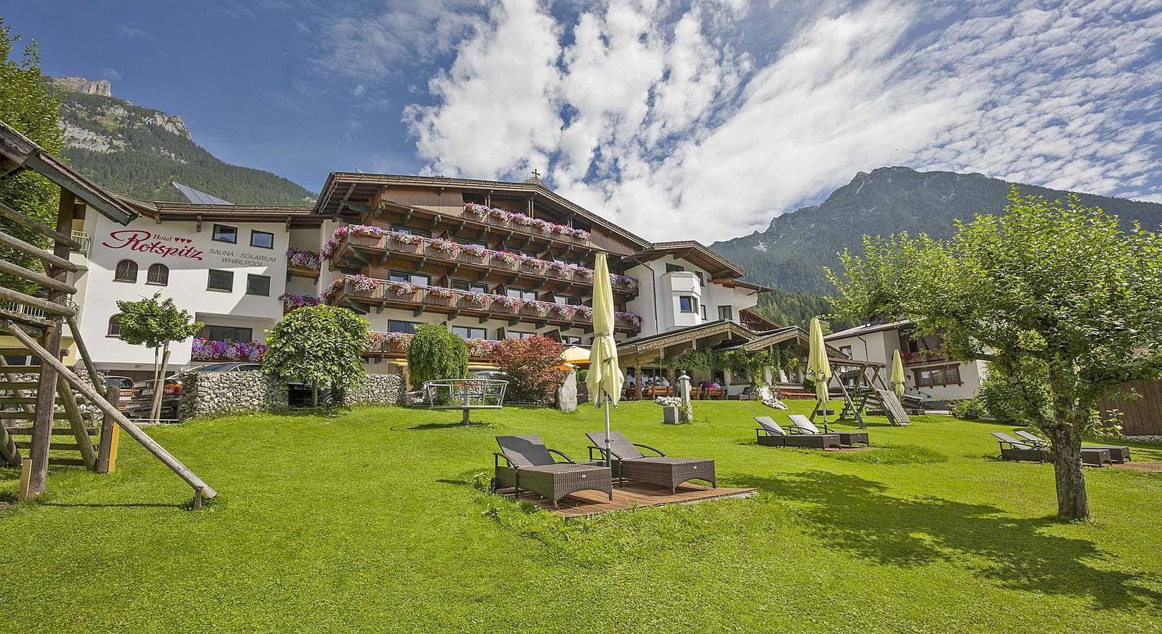 Hotel-Pension Rotspitz*** und Frühstückshotel 1
