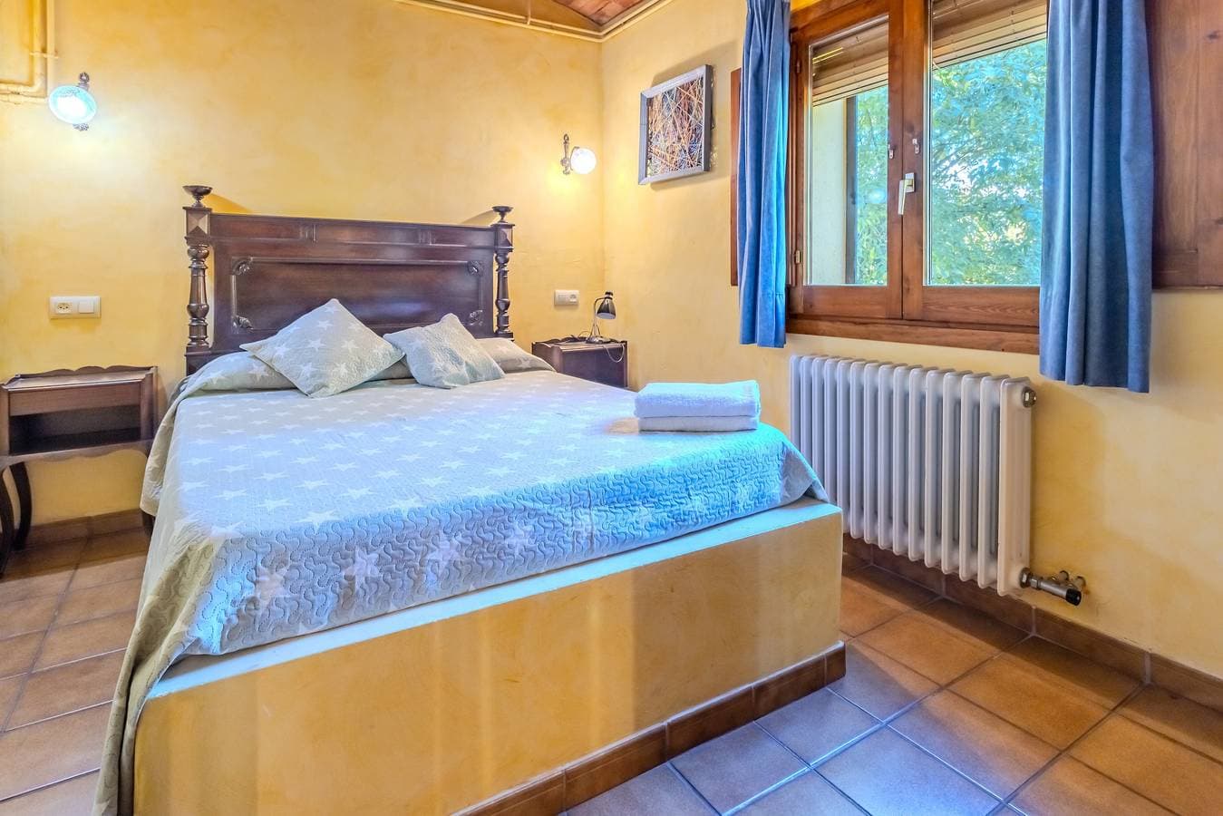 Foto 13 von 33: Landhaus 'Can Guidic' mit Bergblick, privatem Pool und WLAN