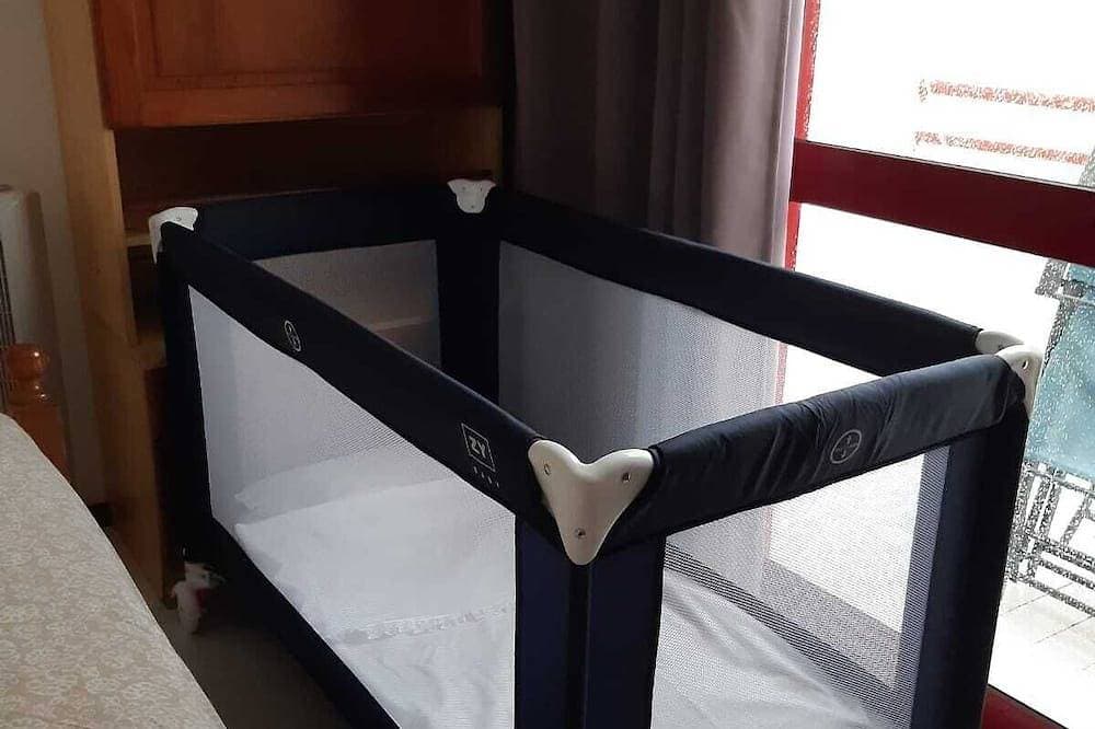 Foto 4 von 17: Apartamento T1 em Quarteira!