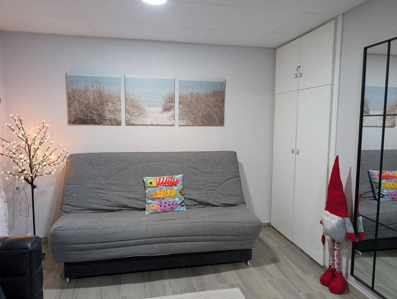 Foto 8 von 12: Apartment with Sea View