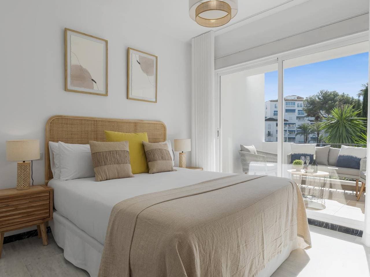Foto 10 von 32: Ferienwohnung für 4 Personen mit Pool
