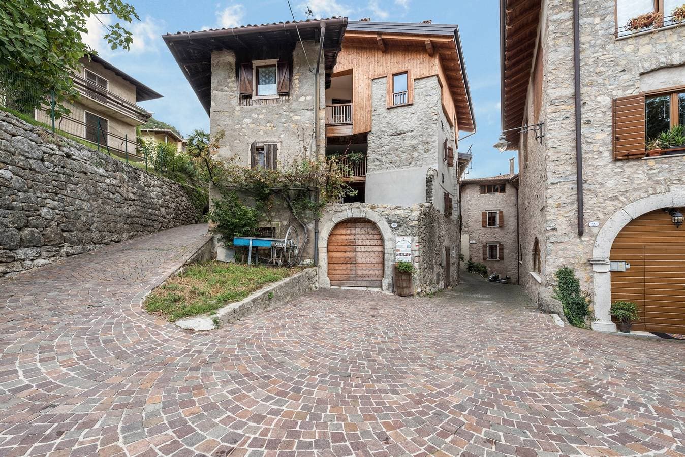 Foto 4 von 42: Ferienwohnung "Agriturismo Al Gallo Nero La Torre" am Gardasee mit Garten