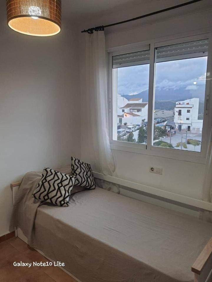 Foto 10 von 13: Two-Bedroom Apartment