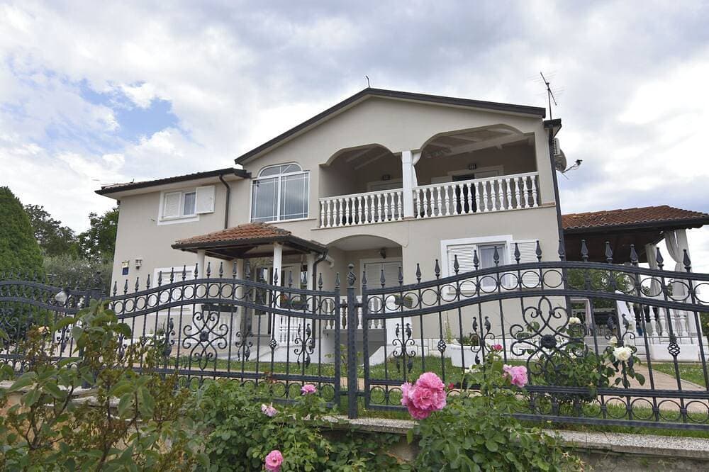 Foto 13 von 30: Idyllische Wohnung in Valizza-Umag, umgeben von Grün, klimatisiert, WLAN
