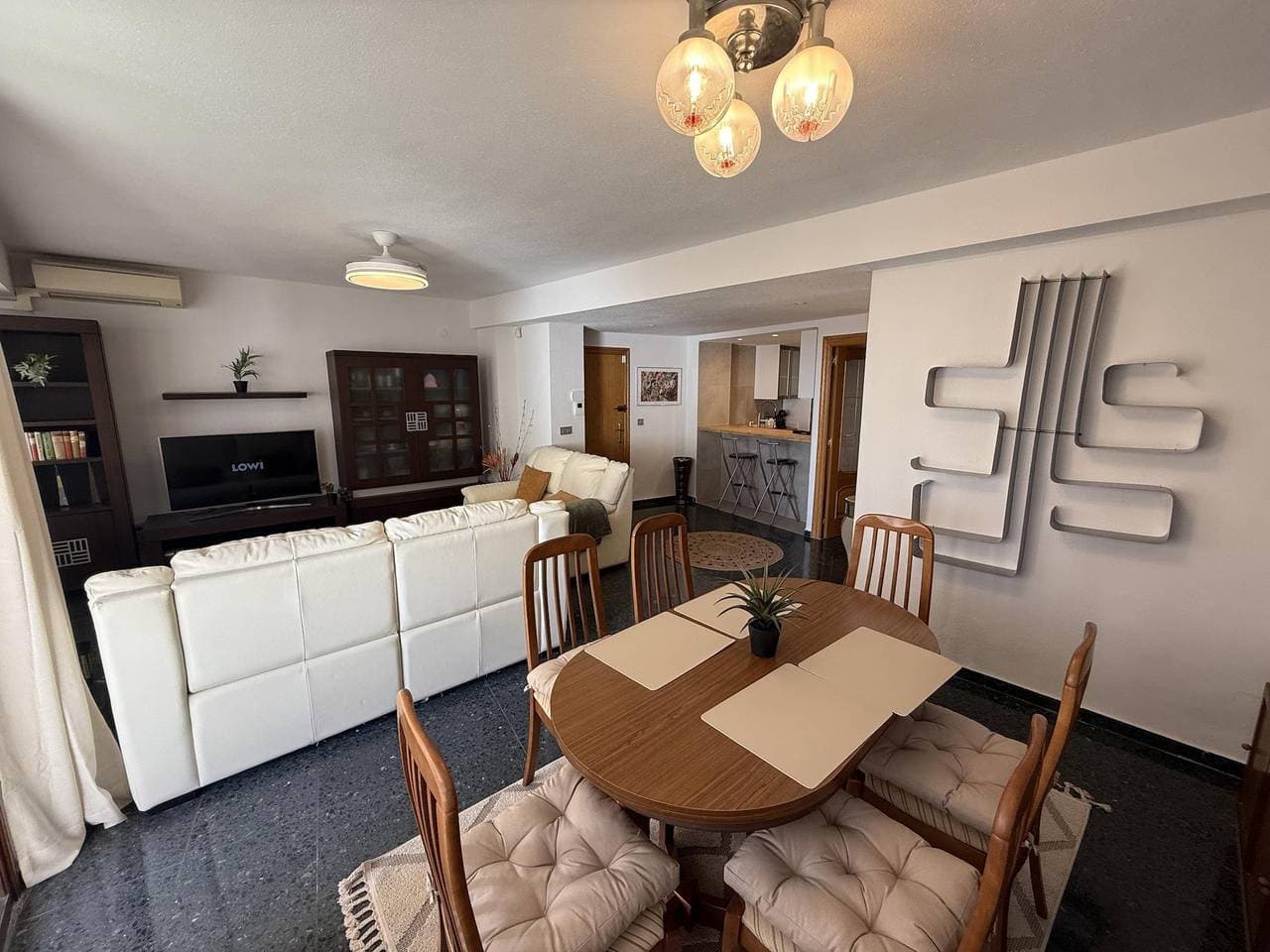 Foto 6 von 35: Ferienwohnung für 4 Personen mit Balkon/Terrasse