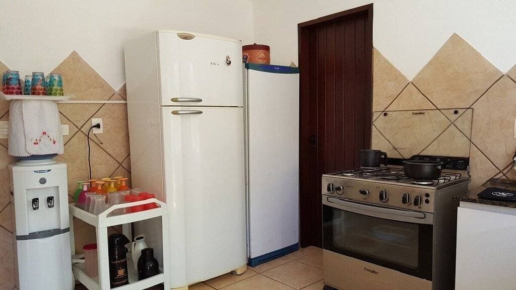 House in Porto, 40m from the beach, with a swimming pool. 1