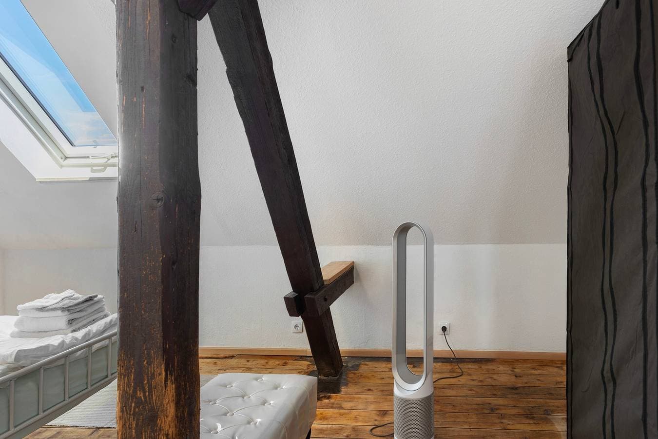 Foto 12 von 22: Einzimmerapartment 'Birgit' mit gemeinsamer Terrasse, Wi-Fi und Klimaanlage