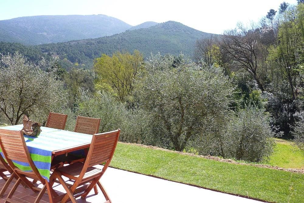 Foto 8 von 30: Casa Elena - Einfamilienhaus mit umzäuntem Garten und Pool zur exklusiven Nutzung