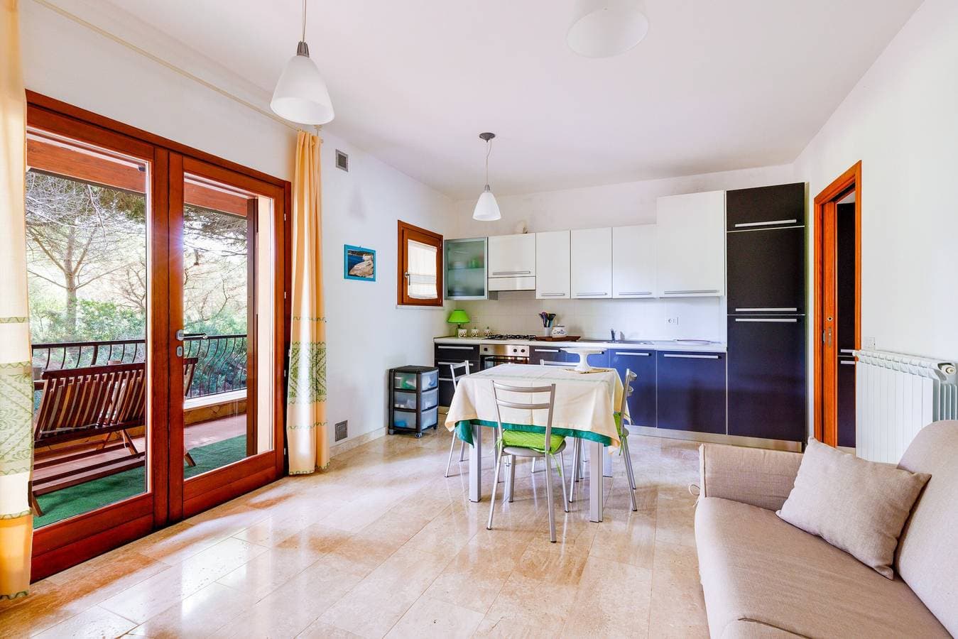 Foto 7 von 26: Ferienhaus "Antonella Sul Golf" mit Gemeinschaftspool, privater Terrasse und WLAN