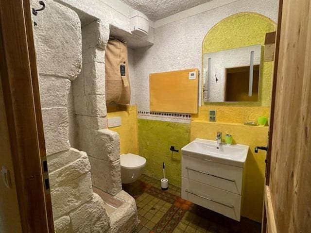 Foto 7 von 11: Two-Bedroom Apartment