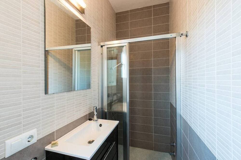 Foto 7 von 18: Charming 3 bedroom apart.10 mts walking from beach