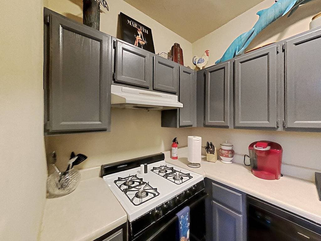 Foto 13 von 18: Amazon Alexa aktiviert Wohnung einen Block vom Park entfernt
