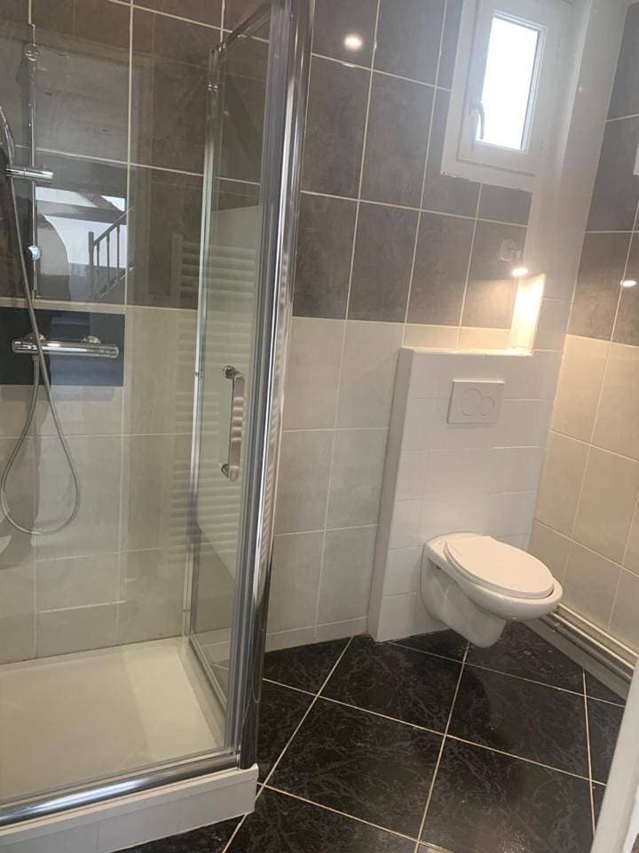 Foto 9 von 9: Double Room with Shared Bathroom