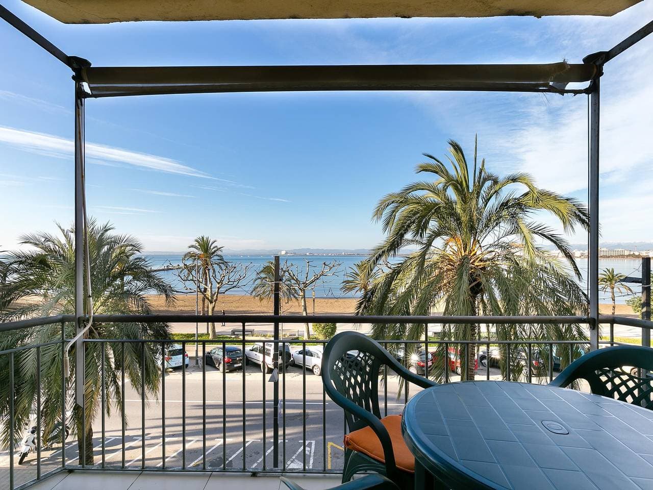 Helles Strandapartment mit Wifi, Haustiere erlaubt 1