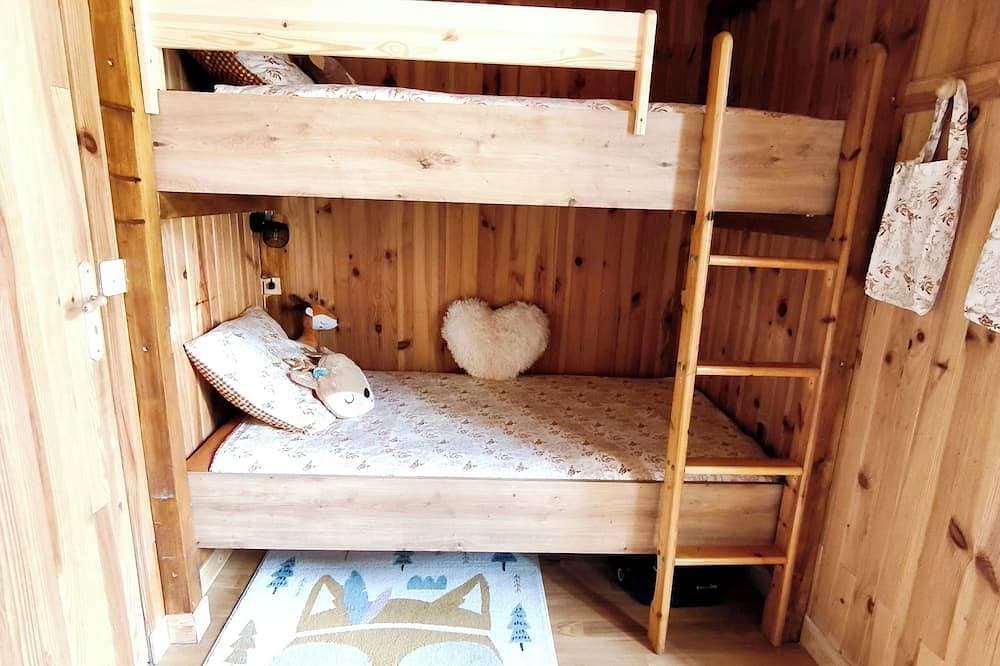 Foto 3 von 17: Le Cocon Beuillois - Renovated, fully-equipped one-bedroom for unforgettable vacations