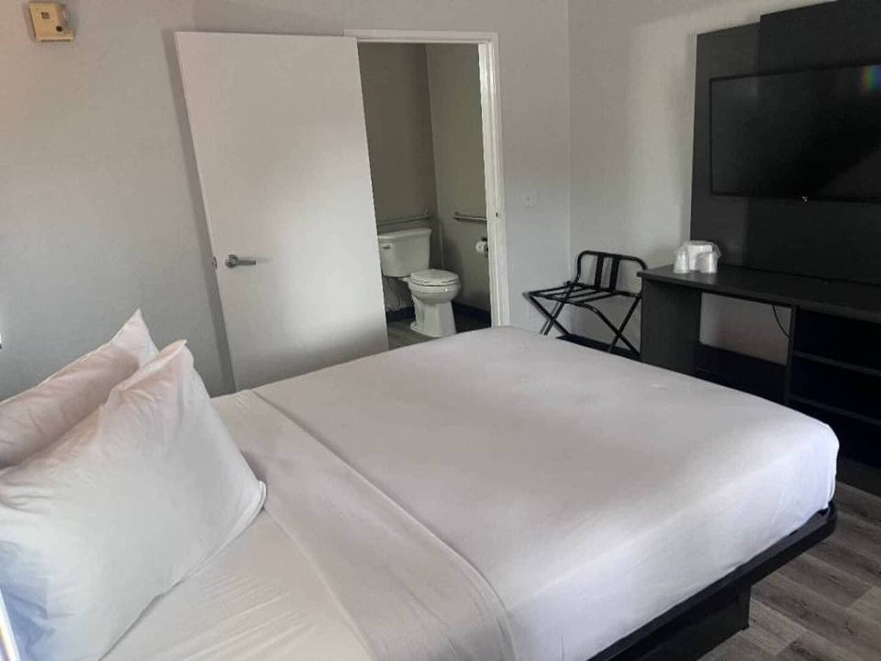 Foto 13 von 33: 1 Queensize-Bett | Orlando, Florida