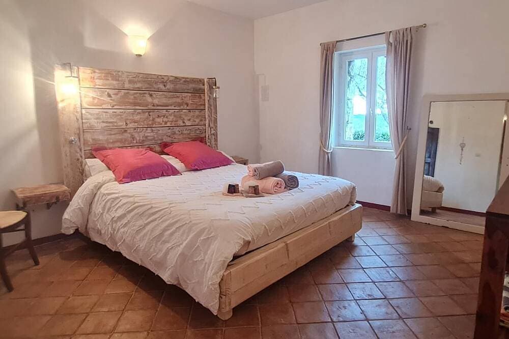 Foto 6 von 25: Provencal house with private pool sleeps 4