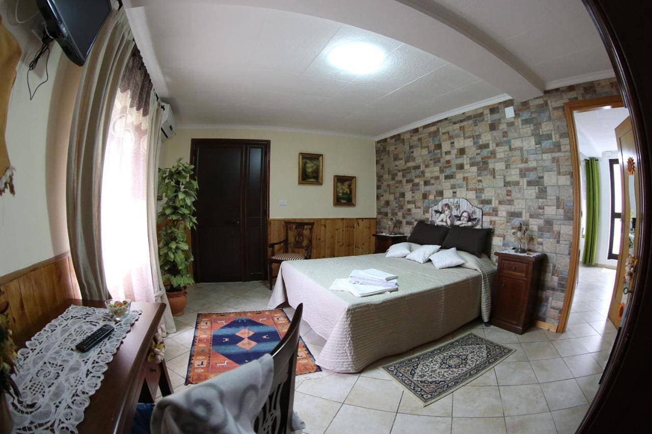 Foto 7 von 9: Double Room