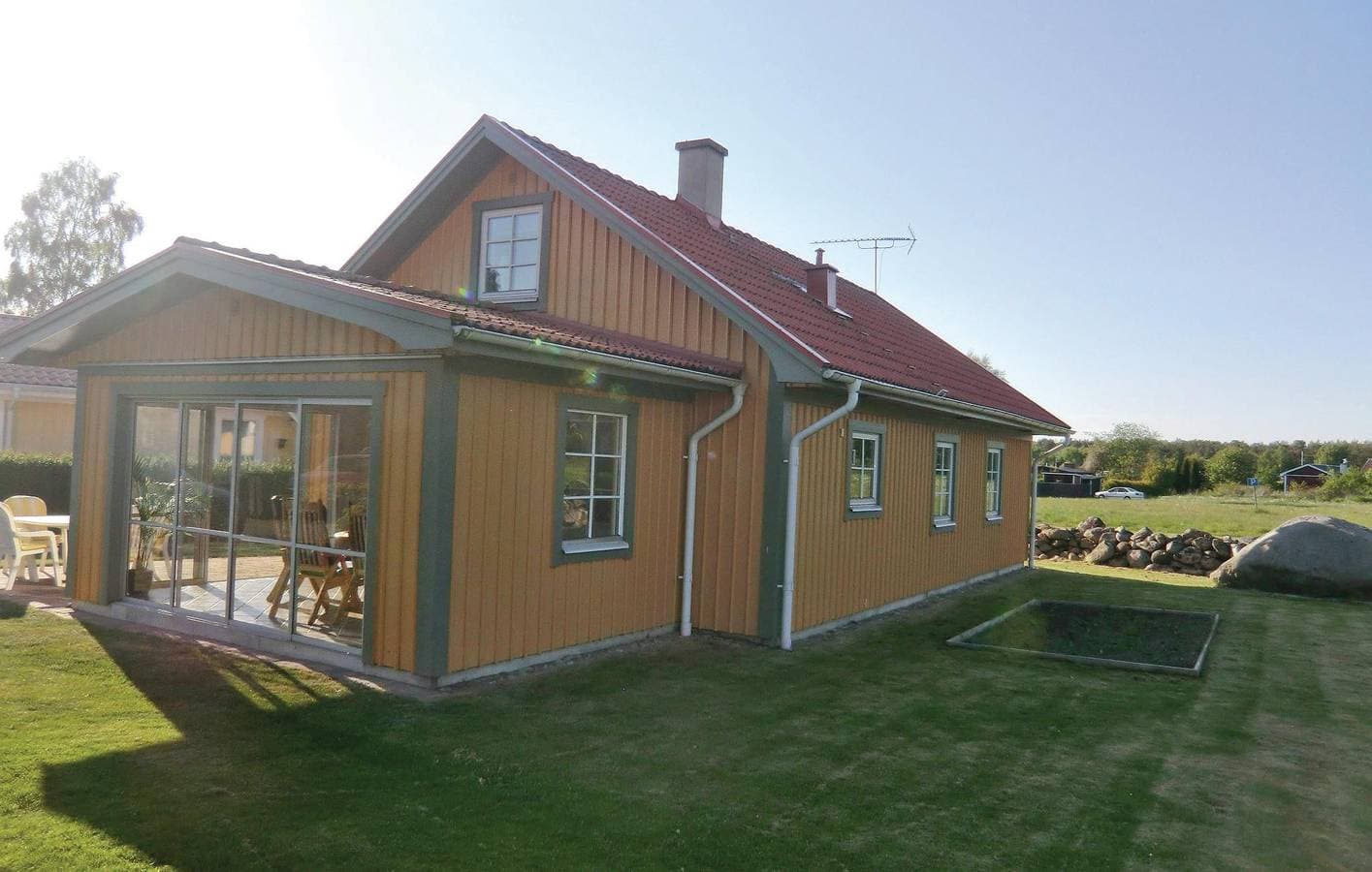 Foto 2 von 18: Ferienhaus für 8 Personen mit Terrasse