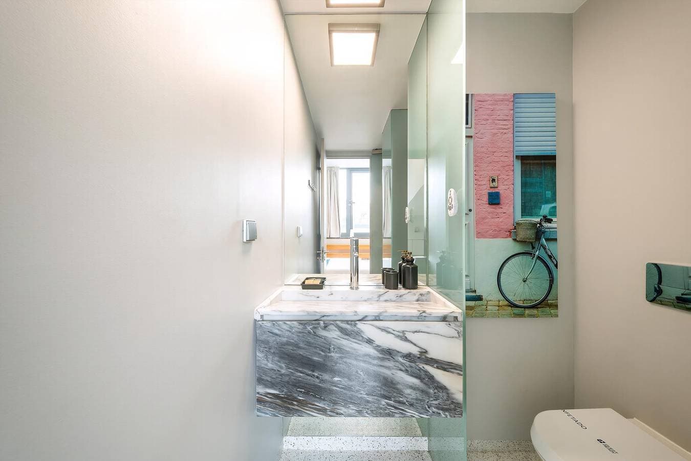 Foto 8 von 32: Ferienwohnung für 2 Personen mit Balkon