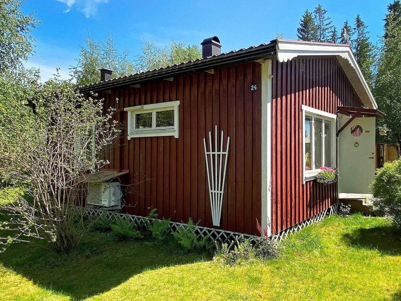 Foto 4 von 31: Charmante Sommerhutte mit Sauna