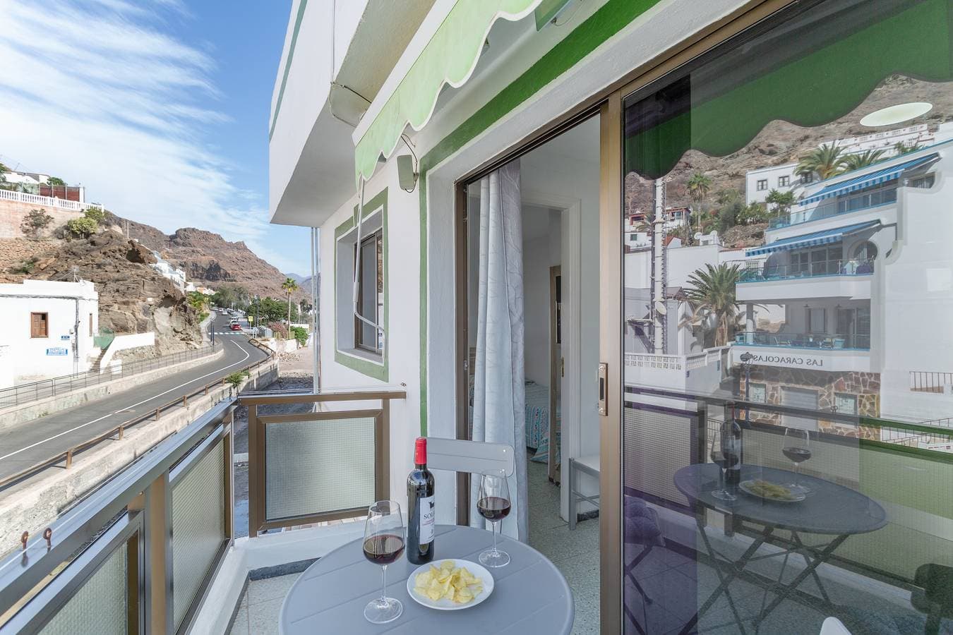 Foto 2 von 23: Ferienwohnung 'Los Angeles 3' mit Meerblick, Gemeinschaftsterrasse und Wi-Fi