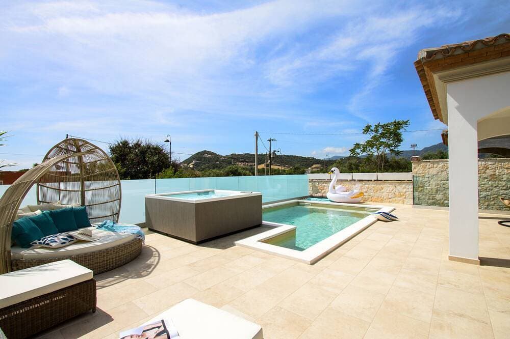 Foto 11 von 30: Mediterranean villa with private pool on Foxi Manna beach in Sardinia