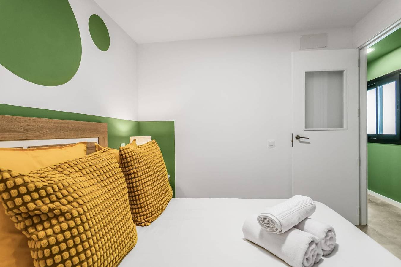 Foto 12 von 14: Ferienwohnung für 5 Personen mit Terrasse