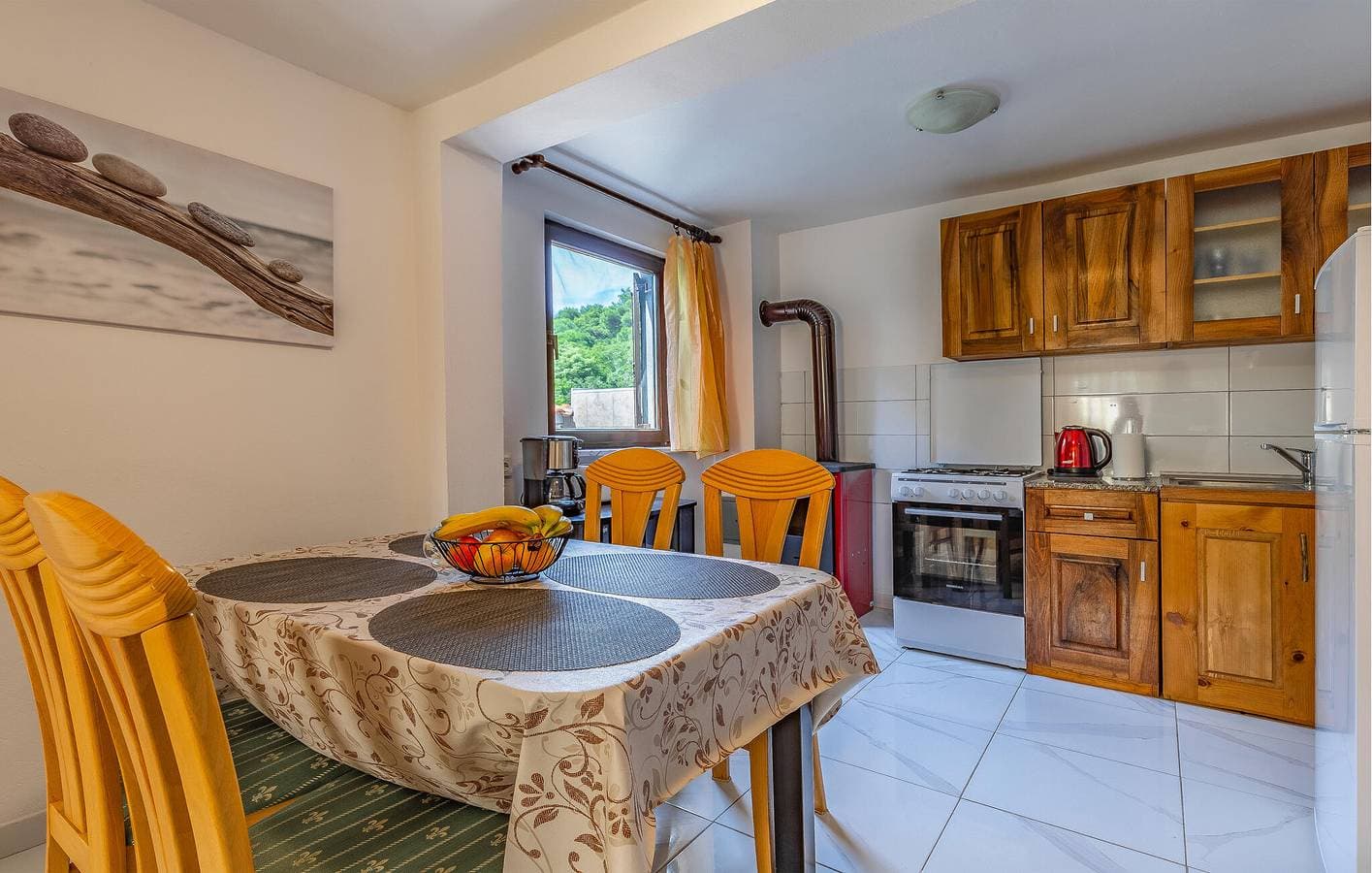 Foto 7 von 36: Gemütliche 2-Zimmer-Wohnung mit Pool, WLAN und Strandzugang in der Nähe von Bijeca