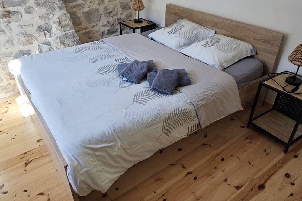 Foto 5 von 30: Gîte la Cardabelle -Gîte-Ensuite mit Bad