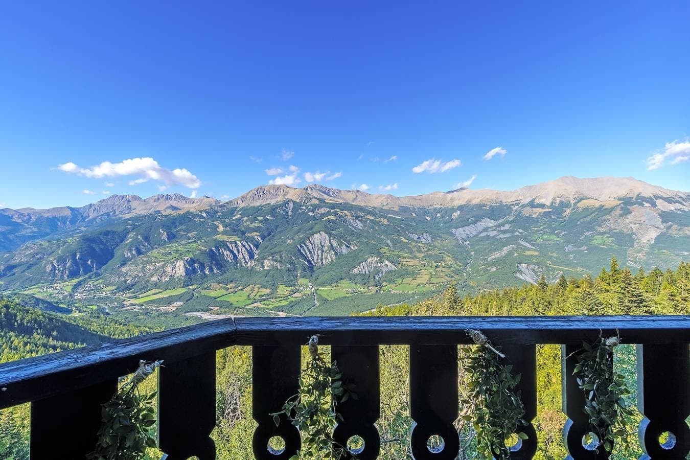 Foto 12 von 45: Appartement 'Chaleureux 4 Couchages' mit Bergblick, privater Terrasse und WLAN