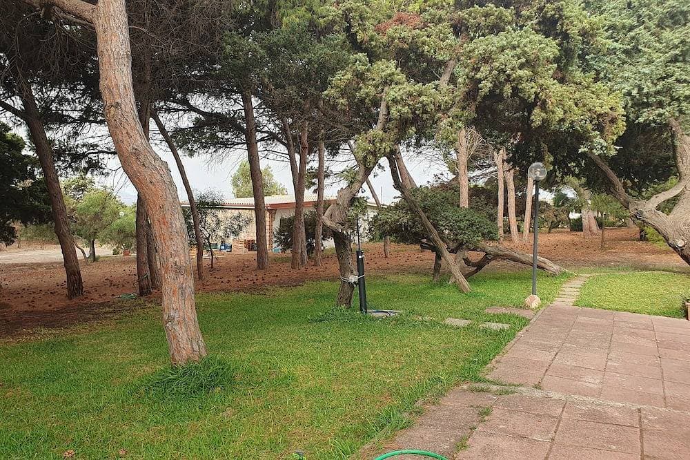 Foto 8 von 29: ThirtyOneB small villa in private village, 5 minutes walk from the beach